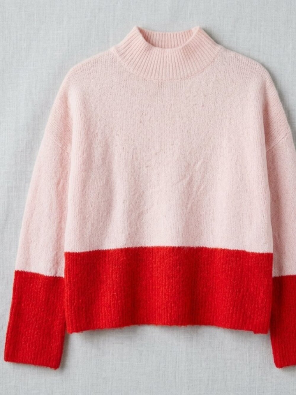 Forever 21 Colorblock Knit Mock Neck Sweater Pink Red M